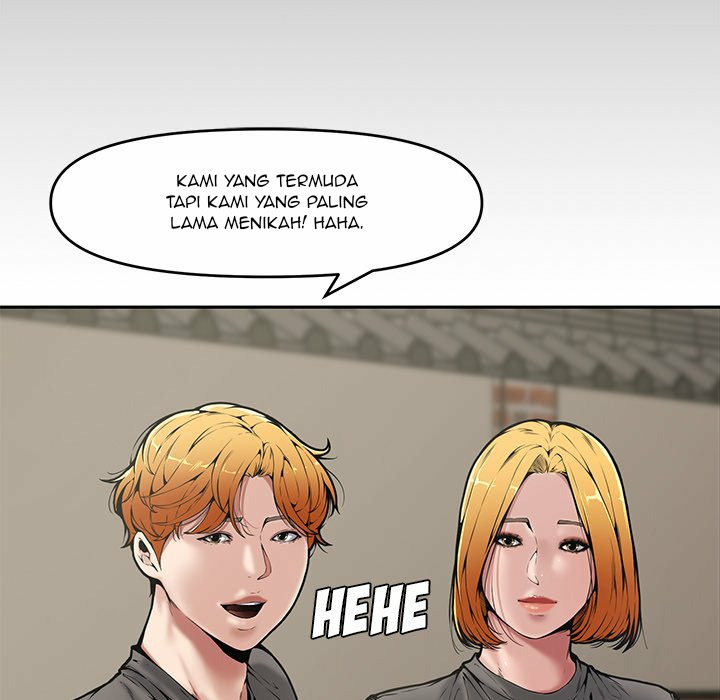 Newlyweds: Chapter chapter-9 - Page 71